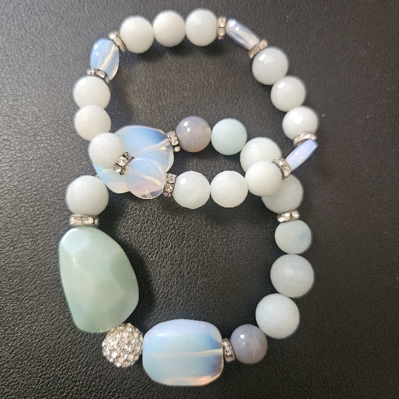 Lia Sophia Jade & Crystal Stretch bracelets (set of 2) - Picture 3 of 4